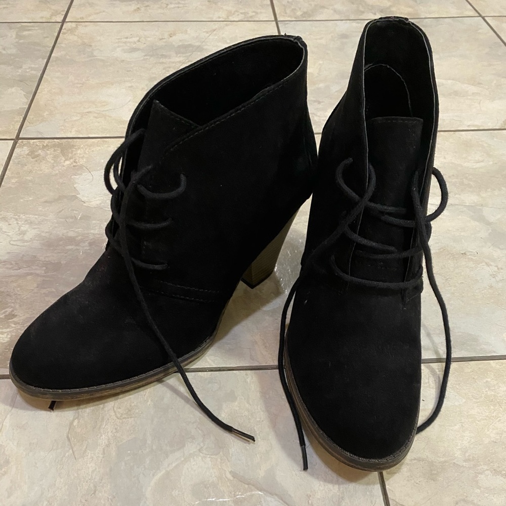 MIA booties